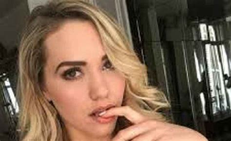 mia malkova only fans|Mia Malkova Onlyfans